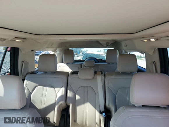 2024 Ford Expedition Max Limited с VIN 1FMJK1K80REA33048, выставлен на аукционе Copart как лот 62294175 с пробегом 34 890 миль миль и Чистый • Clean title. История ставок и продаж доступна на DreamBid. Изображение 10.