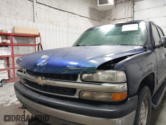 2001 Chevrolet Tahoe LT with VIN 1GNEK13T01R120820, listed as a IAAI auction lot 41376969 with Not Provided miles. Bid and sale history available at carsss.com. Image 6.