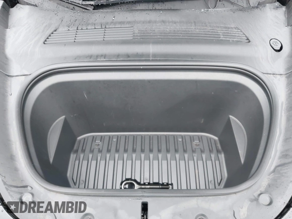 2022 Tesla Model Y Performance with VIN 7SAYGDEF7NF403701, listed as a IAAI auction lot 41961532 with 83,728 mi miles and . Bid and sale history available at DreamBid. Image 10.