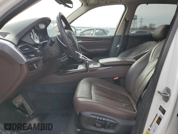 2014 BMW X5 xDrive35i with VIN 5UXKR0C56E0K48703, listed as a Copart auction lot 44233655 with 73,929 mi miles and Salvage Title. Bid and sale history available at carsss.com. Image 7.