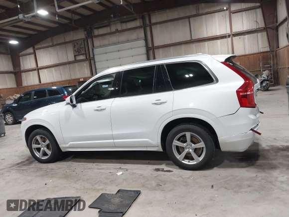 2020 Volvo XC90 Momentum with VIN YV4102PK6L1555649, listed as a IAAI auction lot 41724806 with 45,051 mi miles. Bid and sale history available at carsss.com. Image 14.