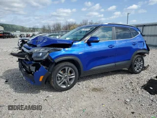 2021 Kia Seltos S z VIN KNDEUCAAXM7133459, wystawiony jako Copart lot #51489435 z przebiegiem 29 476 mil mil oraz Szkody całkowita. Historia ofert i sprzedaży dostępna na DreamBid. Obrazek 1.