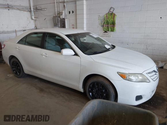 2011 Toyota Camry LE with VIN 4T1BF3EK3BU646904, listed as a IAAI auction lot 42109205 with 344,096 mi miles. Bid and sale history available at carsss.com. Image 1.