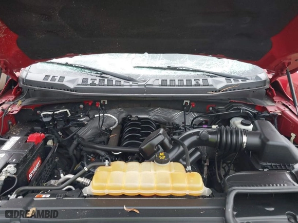 2015 Ford F-150 XLT w/HD Payload Pkg with VIN 1FTFW1EF2FFB68885, listed as a IAAI auction lot 41411899 with 152,039 mi miles. Bid and sale history available at carsss.com. Image 10.