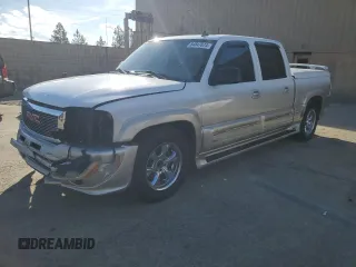 2006 GMC Sierra 1500 SLE1 z VIN 2GTEC13TX61204438, wystawiony jako Copart lot #84847074 z przebiegiem 143 518 mil mil oraz Szkoda całkowita • Salvage title. Historia ofert i sprzedaży dostępna na DreamBid. Obrazek 1.