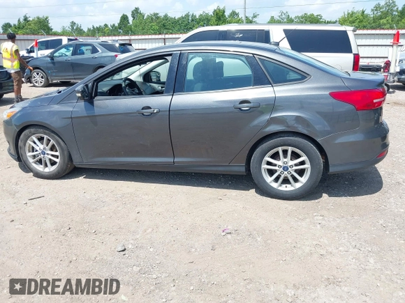 2016 Ford Focus SE с VIN 1FADP3F26GL317853, выставлен на аукционе IAAI как лот 42518094 с пробегом 110 332 миль миль и . История ставок и продаж доступна на DreamBid. Изображение 6.