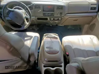 2000 Ford Excursion Limited с VIN 1FMNU42S1YED19451, выставлен на аукционе Copart как лот 65388445 с пробегом 292 612 миль миль и Чистый • Clean title. История ставок и продаж доступна на DreamBid. Изображение 8.