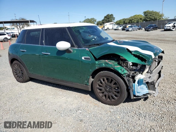 2021 MINI Hardtop 4 Door Oxford Edition с VIN WMWXU7C04M2N55158, выставлен на аукционе Copart как лот 79089084 с пробегом 50 102 миль миль и Списание • Salvage title. История ставок и продаж доступна на DreamBid. Изображение 4.