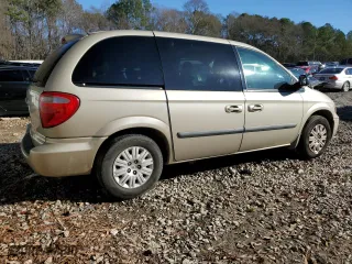 2006 Chrysler Town & Country SWB with VIN 1A4GP45R66B540761, listed as a Copart auction lot 86452974 with 157,714 mi miles and Salvage Title. Bid and sale history available at carsss.com. Image 3.