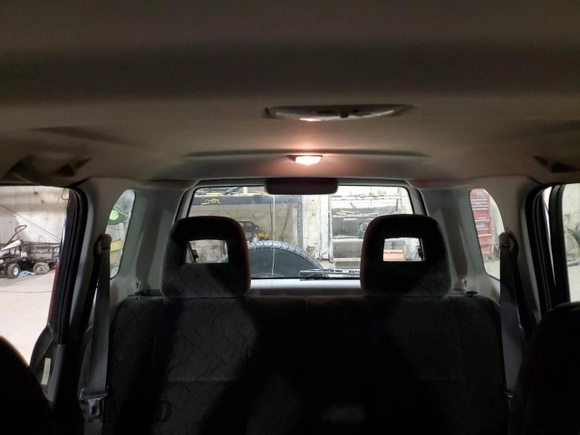 2002 Chevrolet Tracker LT z VIN 2CNBJ634126949974, wystawiony jako Copart lot #54819695 z przebiegiem 200 895 mil mil oraz Szkoda całkowita • Salvage title. Historia ofert i sprzedaży dostępna na DreamBid. Obrazek 10.