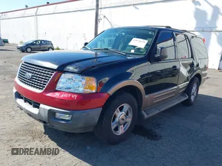 2003 Ford Expedition Eddie Bauer z VIN 1FMFU18L43LC23174, wystawiony jako IAAI lot #42021679 z przebiegiem 240 025 mil mil oraz . Historia ofert i sprzedaży dostępna na DreamBid. Obrazek 17.