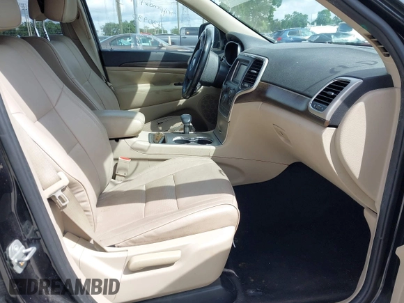 2014 Jeep Grand Cherokee Laredo with VIN 1C4RJEAG6EC136832, listed as a IAAI auction lot 42258348 with 151,647 mi miles and . Bid and sale history available at DreamBid. Image 5.