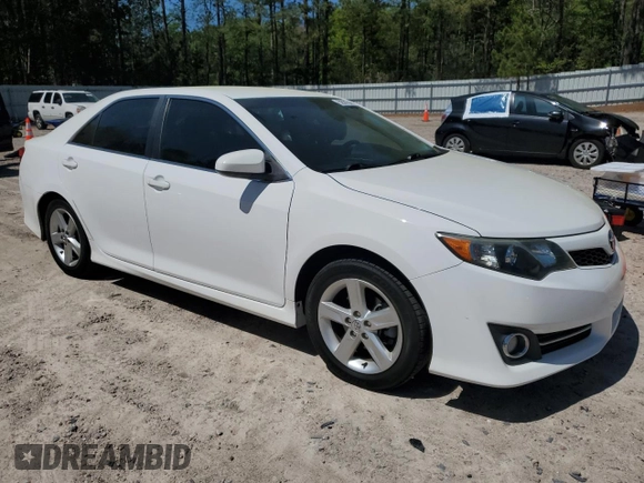 2013 Toyota Camry L with VIN 4T1BF1FK8DU276331, listed as a Copart auction lot 52501345 with 162,809 mi miles and Salvage Title. Bid and sale history available at carsss.com. Image 4.