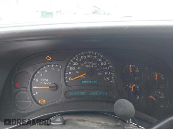 2005 Chevrolet Silverado 1500 Z71 z VIN 1GCEK19Z75Z191040, wystawiony jako IAAI lot #41705016 z przebiegiem 180 517 mil mil oraz . Historia ofert i sprzedaży dostępna na DreamBid. Obrazek 7.