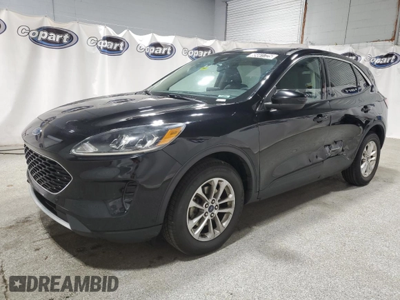 2020 Ford Escape SE with VIN 1FMCU9G62LUA52710, listed as a Copart auction lot 55441725 with 132,855 mi miles and Clean Title. Bid and sale history available at DreamBid. Image 1.