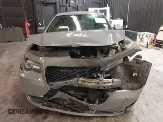 2017 Chrysler 300 S with VIN 2C3CCAGG4HH648188, listed as a IAAI auction lot 41675223 with 113,383 mi miles and . Bid and sale history available at carsss.com. Image 6.
