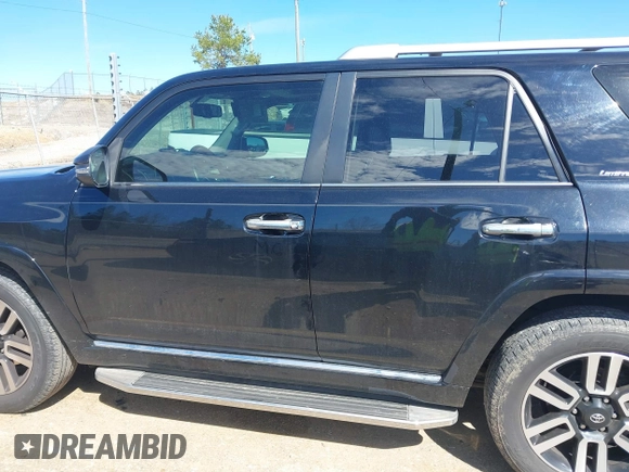 2014 Toyota 4Runner SR5 with VIN JTEZU5JR2E5074807, listed as a IAAI auction lot 41730326 with 144,383 mi miles and . Bid and sale history available at DreamBid. Image 14.