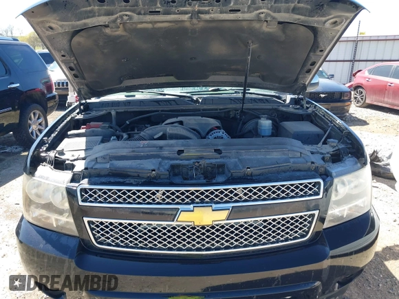 2011 Chevrolet Suburban LTZ with VIN 1GNSKKE33BR380376, listed as a IAAI auction lot 41825445 with 228,715 mi miles and . Bid and sale history available at DreamBid. Image 10.