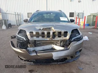 2021 Jeep Cherokee Latitude Lux with VIN 1C4PJMMX6MD182960, listed as a IAAI auction lot 41236861 with 49,679 mi miles and . Bid and sale history available at carsss.com. Image 13.