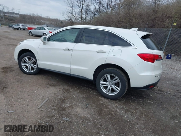 2013 Acura RDX with VIN 5J8TB4H34DL023221, listed as a IAAI auction lot 41870019 with 183,344 mi miles. Bid and sale history available at carsss.com. Image 3.