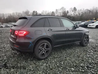 2020 Mercedes-Benz GLC 300 with VIN W1N0G8DBXLF817086, listed as a Copart auction lot 84672224 with 46,161 mi miles and Salvage title. Bid and sale history available at DreamBid. Image 3.