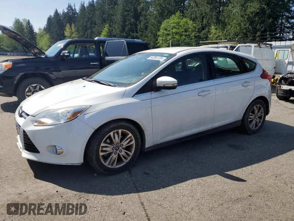 2012 Ford Focus SEL with VIN 1FAHP3M22CL404633, listed as a Copart auction lot 54394135 with 164,522 mi miles and Clean Title. Bid and sale history available at carsss.com. Image 1.
