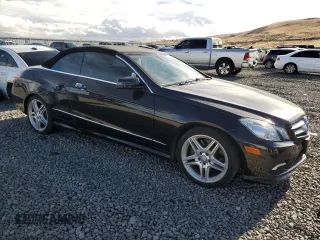 2011 Mercedes-Benz E-Class E 550 with VIN WDDKK7CF0BF104036, listed as a Copart auction lot 82465134 with 95,688 mi miles and Clean Title. Bid and sale history available at carsss.com. Image 4.