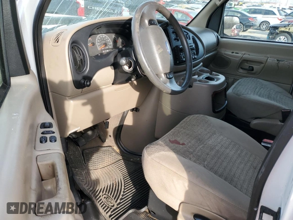 2002 Ford Econoline Passenger XL с VIN 1FBSS31L42HA49207, выставлен на аукционе Copart как лот 83612874 с пробегом 73 337 миль миль и На запчасти • Non repairable. История ставок и продаж доступна на DreamBid. Изображение 8.