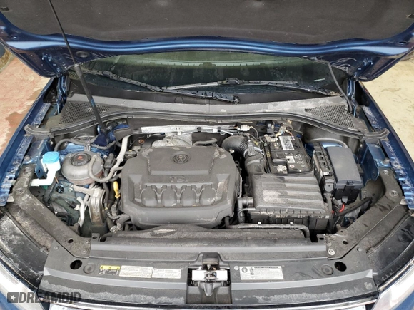 2019 Volkswagen Tiguan SE with VIN 3VV2B7AX8KM047706, listed as a Copart auction lot 59128794 with 74,934 mi miles and Salvage Title. Bid and sale history available at carsss.com. Image 12.