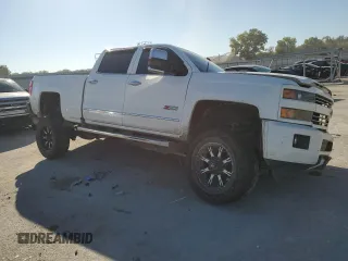 2017 Chevrolet Silverado 3500HD LTZ with VIN 1GC4K0EY8HF108983, listed as a Copart auction lot 73534014 with 121,390 mi miles and Salvage Title. Bid and sale history available at carsss.com. Image 4.