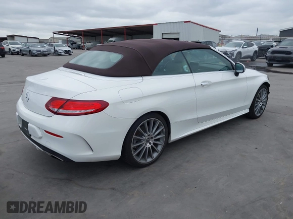 2017 Mercedes-Benz C 300 with VIN WDDWK4JB9HF529814, listed as a IAAI auction lot 42018870 with 39,062 mi miles and . Bid and sale history available at DreamBid. Image 4.