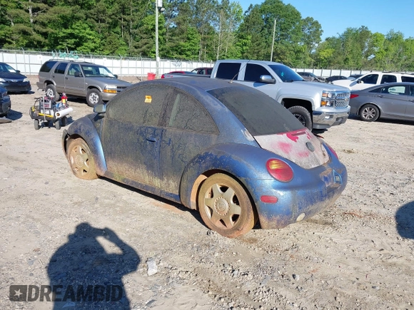 1999 Volkswagen Beetle GLS with VIN 3VWCC21C8XM426984, listed as a IAAI auction lot 42285973 with Not provided miles and . Bid and sale history available at DreamBid. Image 3.