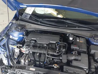 2024 Hyundai Elantra SE z VIN KMHLL4DG9RU681389, wystawiony jako IAAI lot #42017186 z przebiegiem 13 762 mil mil oraz . Historia ofert i sprzedaży dostępna na DreamBid. Obrazek 10.
