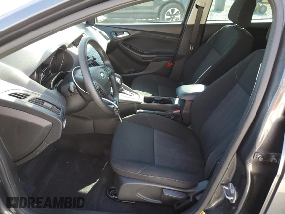 2018 Ford Focus SE with VIN 1FADP3F28JL229135, listed as a Copart auction lot 52974785 with 30,184 mi miles and Clean Title. Bid and sale history available at DreamBid. Image 7.