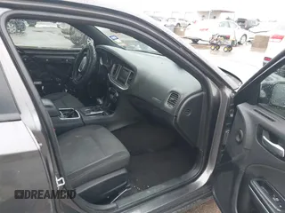 2017 Dodge Charger SE with VIN 2C3CDXBG7HH627648, listed as a IAAI auction lot 41476696 with 157,868 mi miles and . Bid and sale history available at carsss.com. Image 5.