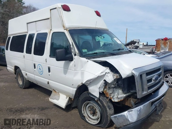 2008 Ford Econoline Cargo Commercial with VIN 1FTNS24W28DB54840, listed as a IAAI auction lot 41966034 with 85,087 mi miles and . Bid and sale history available at DreamBid. Image 1.