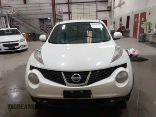 2014 Nissan Juke S with VIN JN8AF5MV3ET363747, listed as a IAAI auction lot 42056301 with Not Provided miles. Bid and sale history available at carsss.com. Image 12.