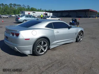 2011 Chevrolet Camaro 1LT with VIN 2G1FB1ED8B9133774, listed as a IAAI auction lot 42008647 with 208,918 mi miles. Bid and sale history available at carsss.com. Image 4.