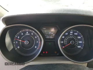 2016 Hyundai Elantra SE with VIN 5NPDH4AE1GH774024, listed as a Copart auction lot 66748634 with 126,126 mi miles and Salvage Title. Bid and sale history available at DreamBid. Image 9.