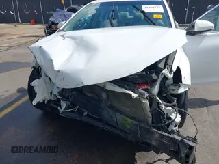 2015 Toyota Camry XLE with VIN 4T1BF1FK6FU900470, listed as a IAAI auction lot 41958737 with 76,361 mi miles. Bid and sale history available at carsss.com. Image 6.