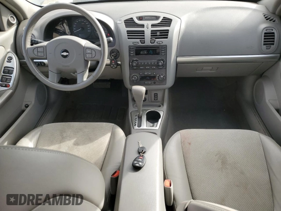 2005 Chevrolet Malibu Maxx LT z VIN 1G1ZU64865F140923, wystawiony jako Copart lot #56044545 z przebiegiem 62 445 mil mil oraz Szkoda całkowita • Salvage title. Historia ofert i sprzedaży dostępna na DreamBid. Obrazek 8.