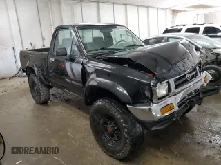 1994 Toyota Pickup DX z VIN 4TARN01P6RZ158609, wystawiony jako Copart lot #66612684 z przebiegiem 230 855 mil mil oraz Szkoda całkowita • Salvage title. Historia ofert i sprzedaży dostępna na DreamBid. Obrazek 4.