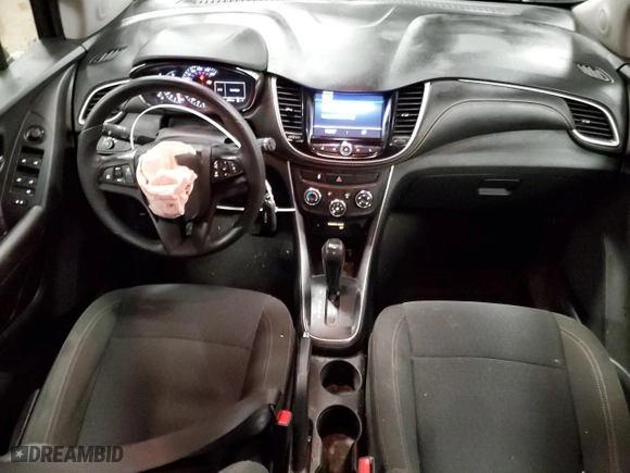 2020 Chevrolet Trax LS with VIN KL7CJKSB5LB342957, listed as a Copart auction lot 85335484 with 41,020 mi miles and Non Repairable. Bid and sale history available at carsss.com. Image 8.