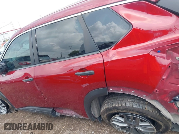 2021 Nissan Rogue S z VIN 5N1AT3AAXMC833809, wystawiony jako IAAI lot #42044452 z przebiegiem 60 880 mil mil oraz . Historia ofert i sprzedaży dostępna na DreamBid. Obrazek 15.
