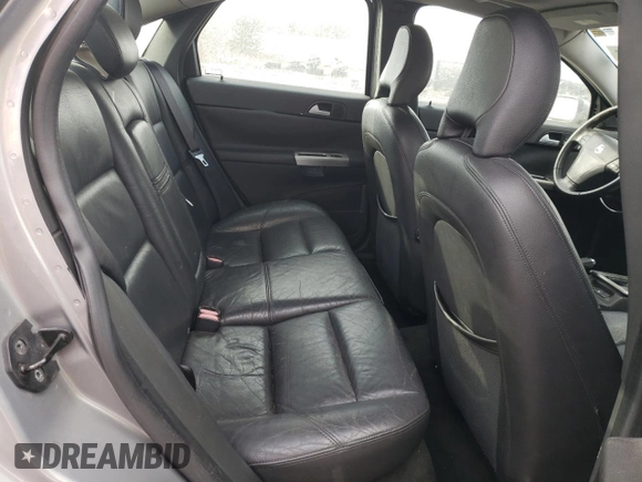 2005 Volvo S40 with VIN YV1MS682X52051693, listed as a Copart auction lot 43822795 with 215,406 mi miles and Salvage Title. Bid and sale history available at carsss.com. Image 10.
