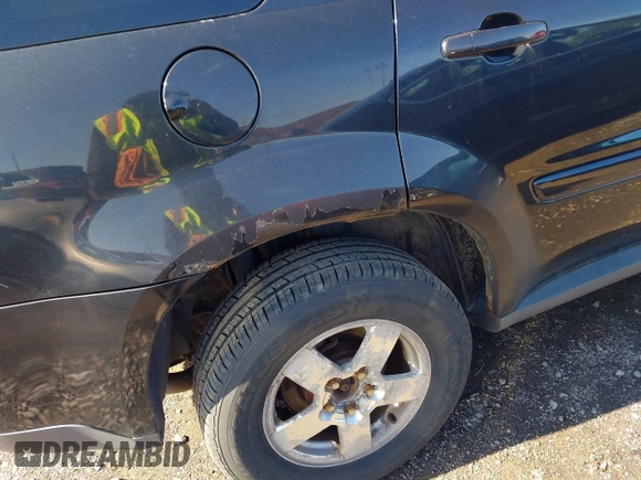 2008 Chevrolet Equinox LT with VIN 2CNDL43F086331952, listed as a IAAI auction lot 41943776 with 16,954 mi miles. Bid and sale history available at carsss.com. Image 6.