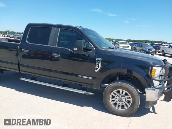 2017 Ford F-250 Lariat with VIN 1FT7W2BT9HEE70915, listed as a IAAI auction lot 42808317 with 229,023 mi miles and . Bid and sale history available at DreamBid. Image 13.