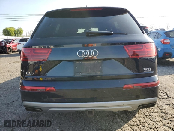 2017 Audi Q7 Premium Plus with VIN WA1LAAF7XHD059687, listed as a Copart auction lot 45868325 with 112,767 mi miles and Clean Title. Bid and sale history available at carsss.com. Image 6.