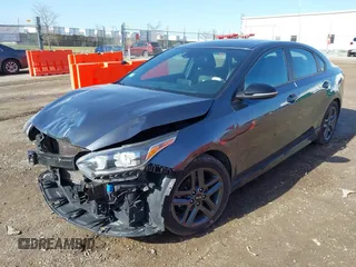2020 Kia Forte GT-Line with VIN 3KPF34AD0LE256192, listed as a IAAI auction lot 39151103 with 188,545 mi miles. Bid and sale history available at carsss.com. Image 19.