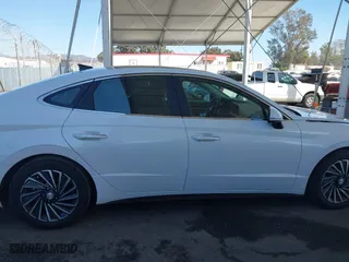 2021 Hyundai Sonata Hybrid Limited with VIN KMHL54JJ5MA027896, listed as a IAAI auction lot 41830948 with 29,064 mi miles. Bid and sale history available at carsss.com. Image 14.